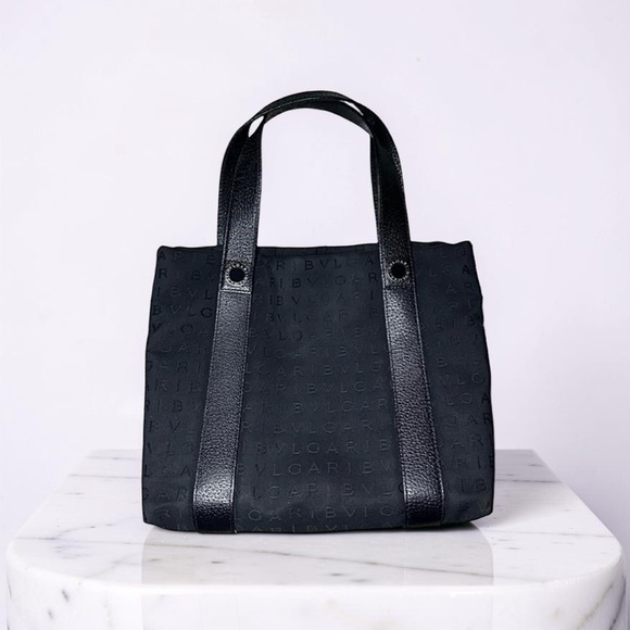 BVLGARI Black Logomania tote - leather straps - red interior - made in Italy - Picture 4 of 16